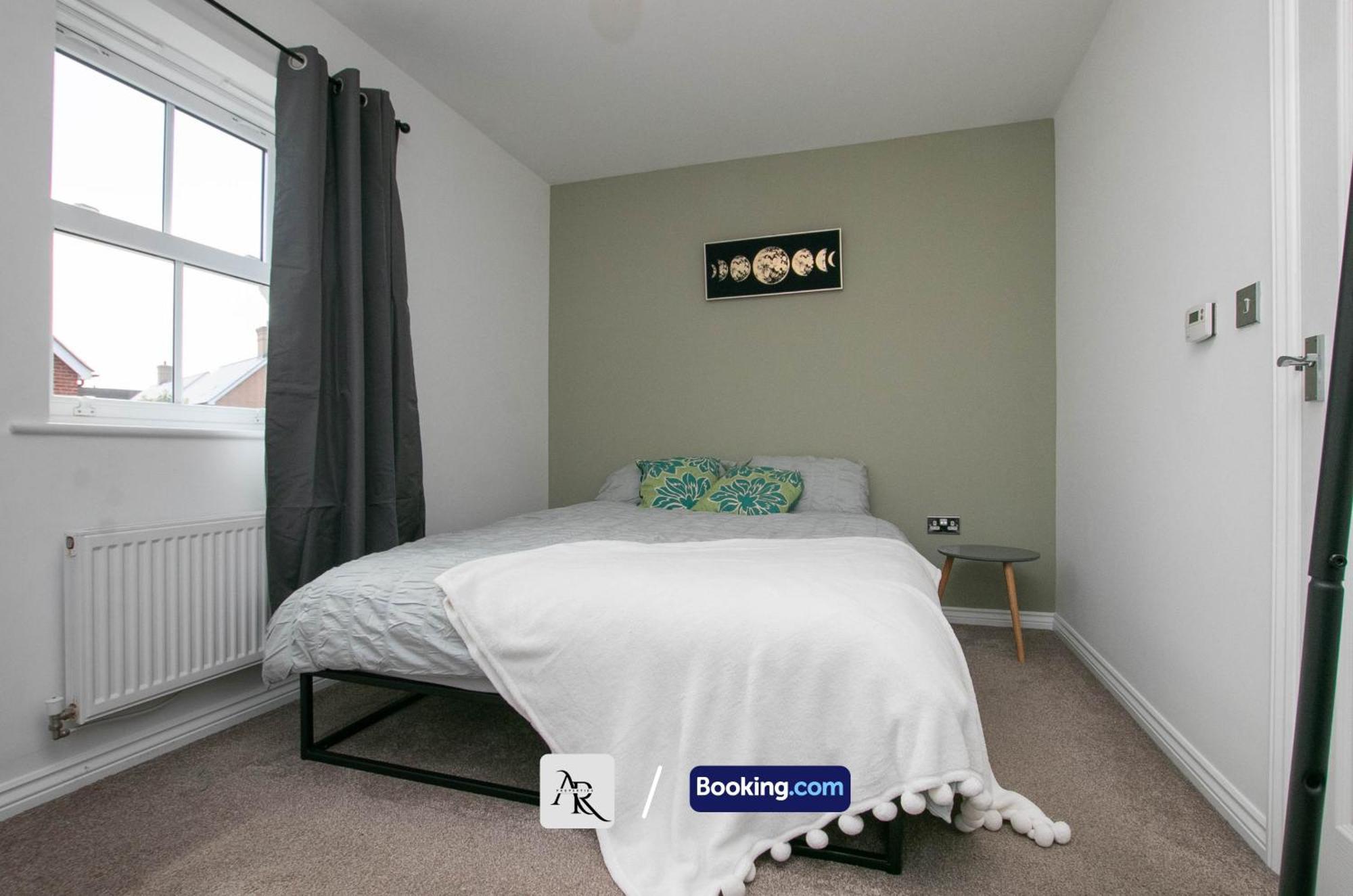 Cozy House By Ar Properties Short Lets & Serviced Accommodation コルチェスター エクステリア 写真